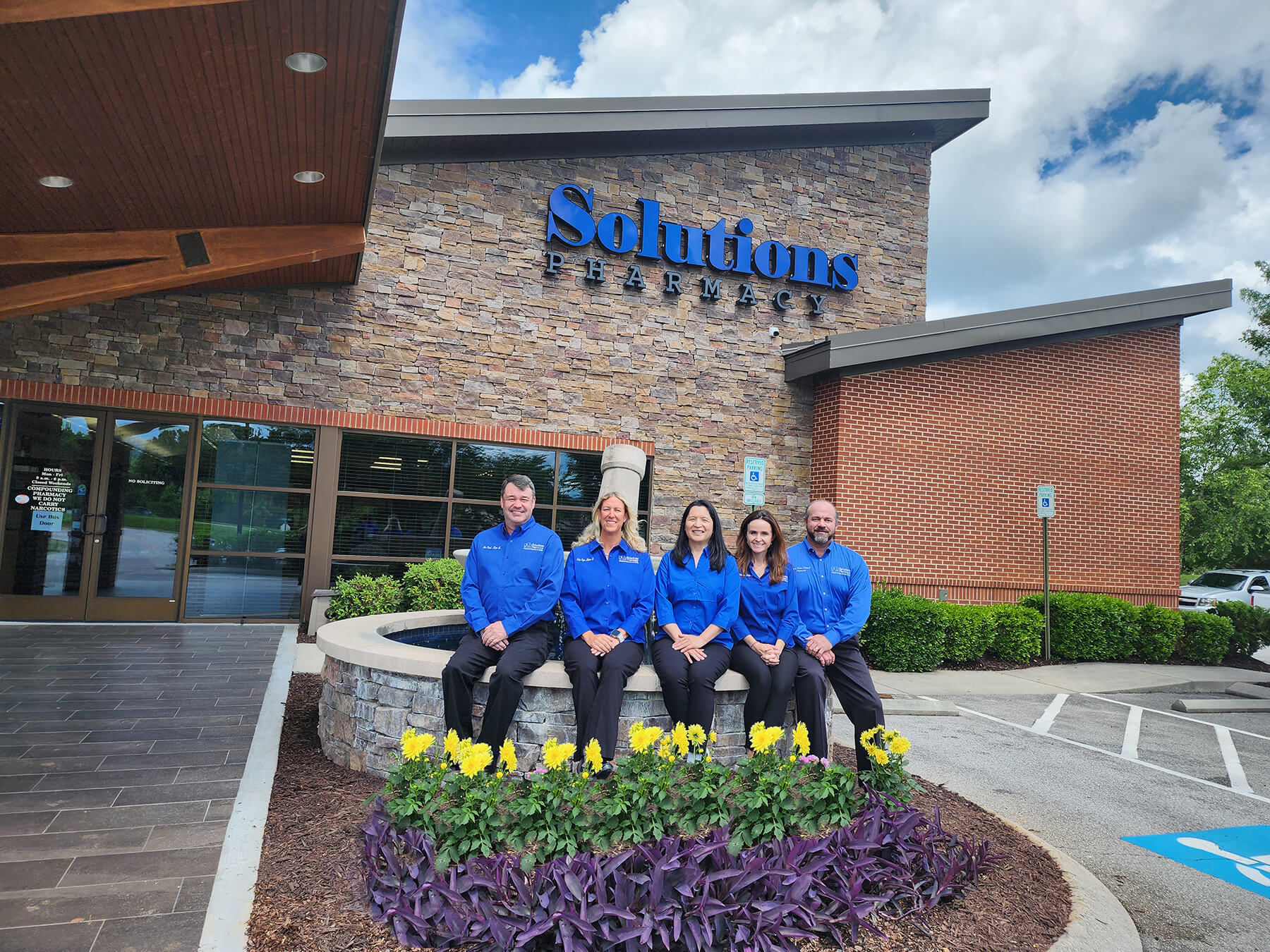 SP Pharm Team 5_20251800 (1) Solutions Pharmacists