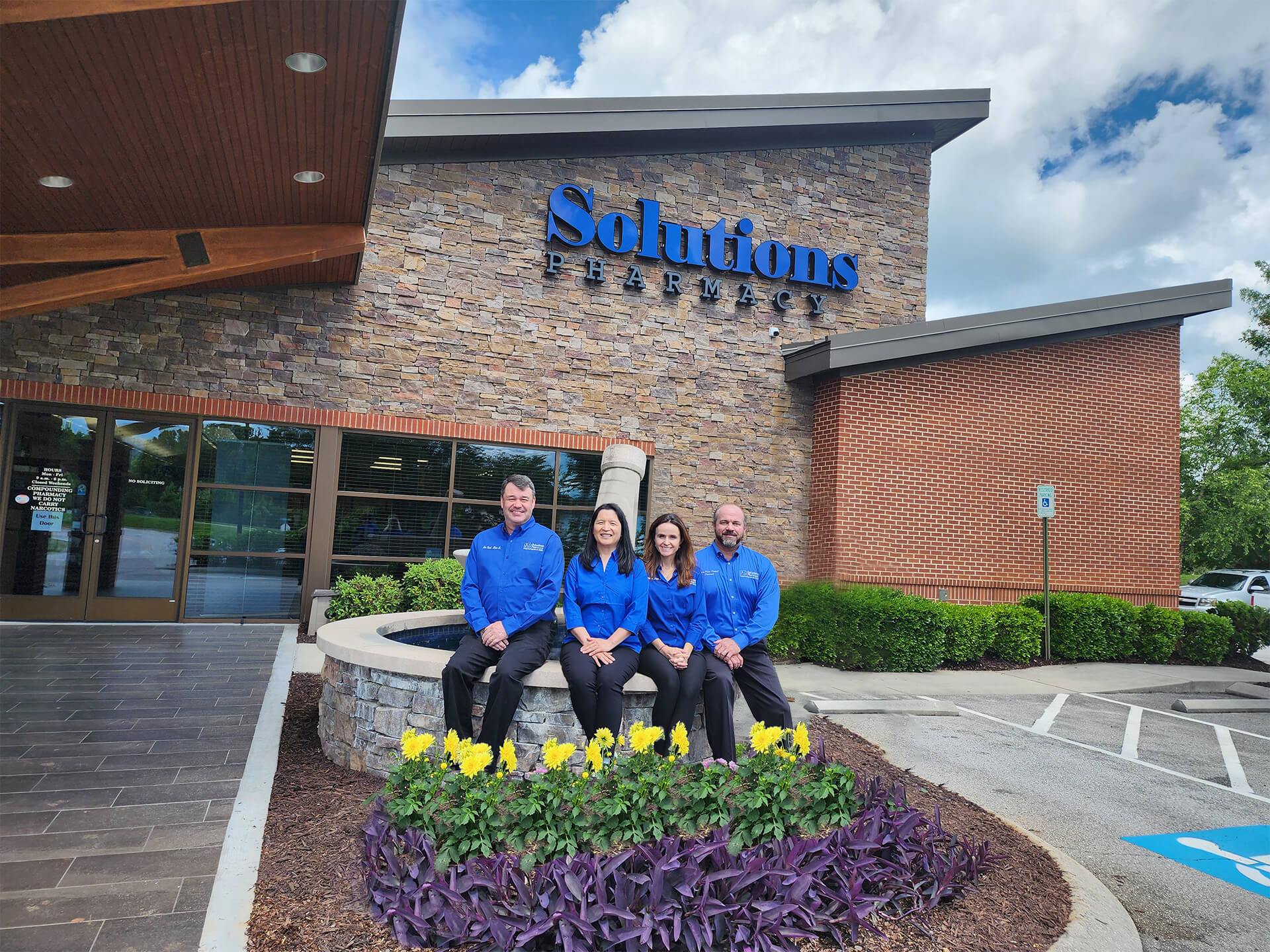 Solutions Pharmacists